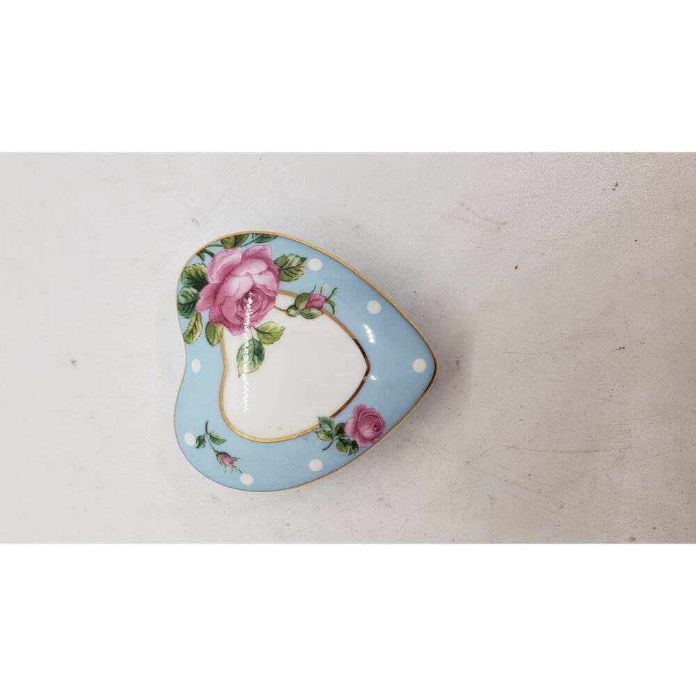 Vintage Royal Albert Heart Trinket Jewelry Box Porcelain Rose Floral England - Picture 3 of 13